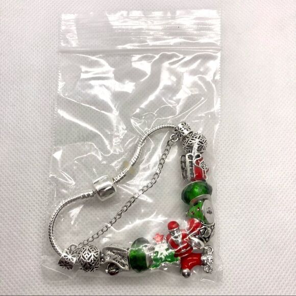 Christmas Charm Bracelet with Stocking - Picture 9 of 9